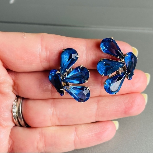 Vintage Blue Rhinestone Crystal Cluster Sterling Silver Clip On Screw Ea… - Picture 2 of 7